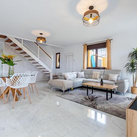 Villa With 4 Bedrooms And Private Heated Pool San Miguel de Abona Eksteriør bilde