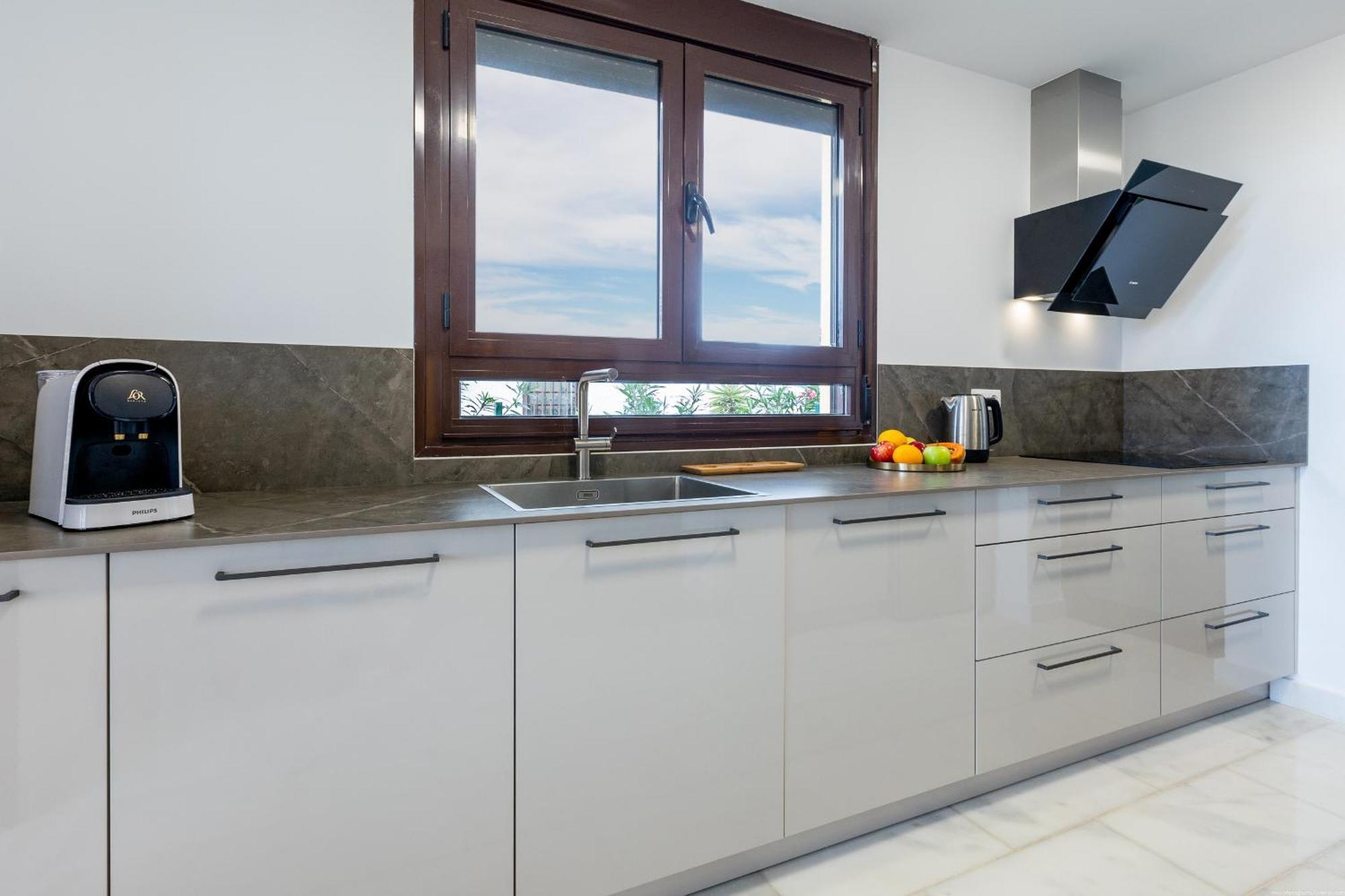 Villa With 4 Bedrooms And Private Heated Pool San Miguel de Abona Eksteriør bilde